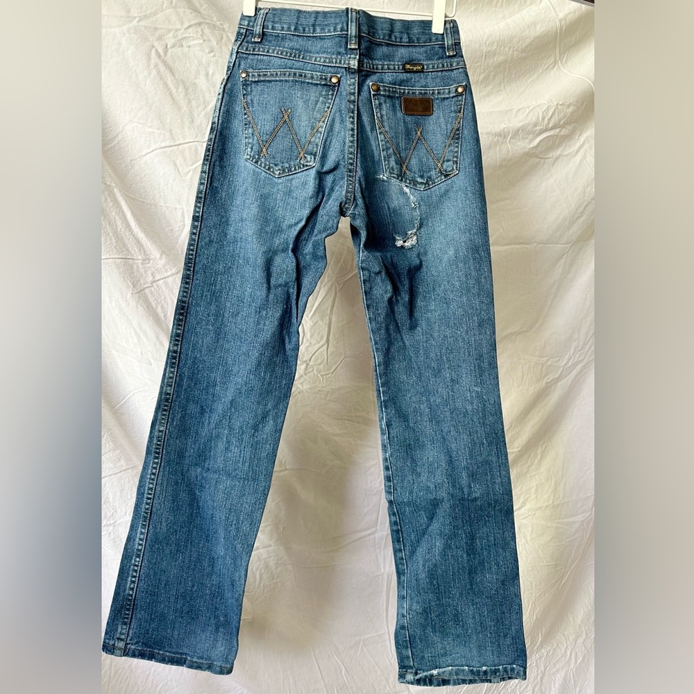 Y2K distressed straight leg boot cut wrangler jeans